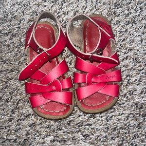 Toddler girl Salt Waters size 6c